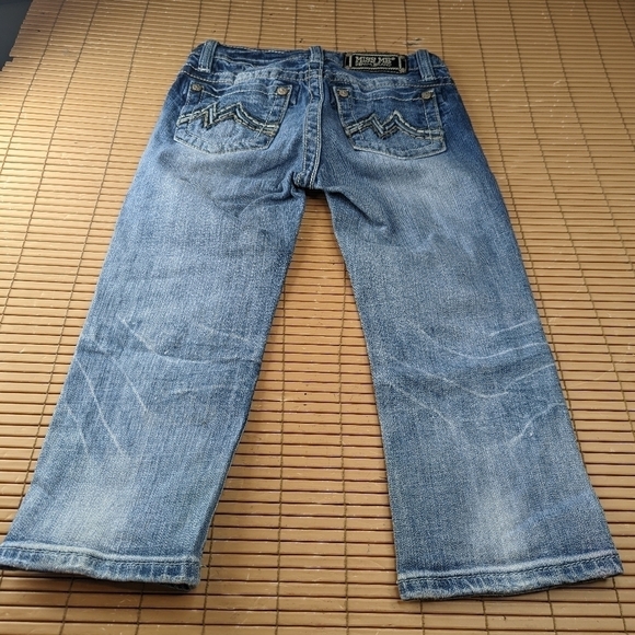 Miss Me Girls 12 Jeans Capri Blue Denim Distressed  Embroidered Pockets JK1054P. - Picture 6 of 9
